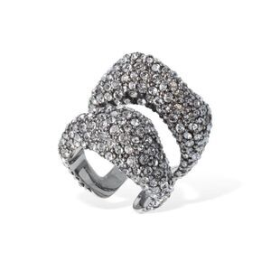 Alexander McQueen
Embellished brass ring
Size 6